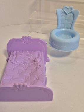 Fisher Price Little People Disney Princess Musical Dancing Palace Bed & Throne